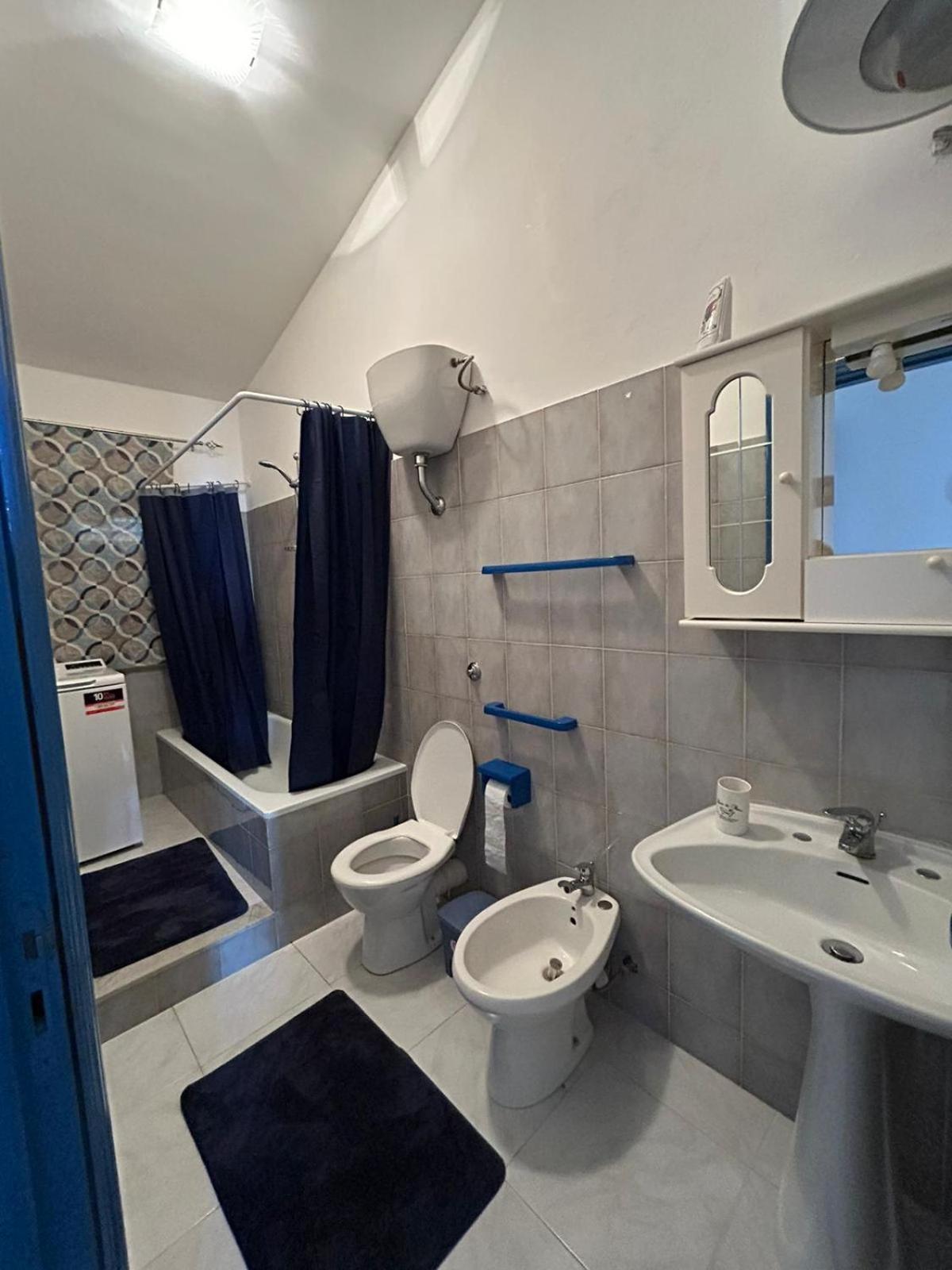 Casa Vacanze Da Francesca レアルモンテ エクステリア 写真